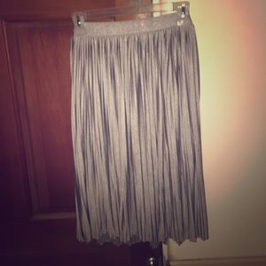 Metallic Pleated Midi Skirt